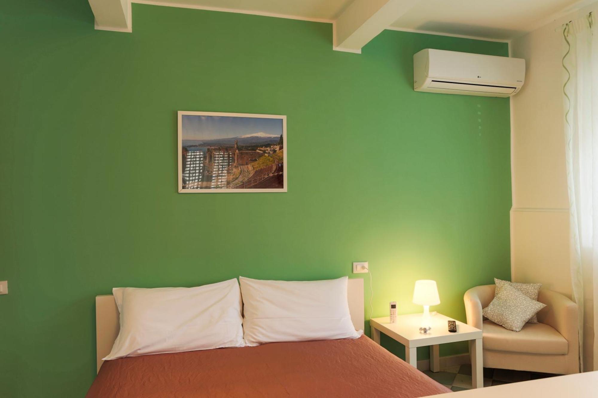 B&B Porta Della Sicilia Messina Pokoj fotografie